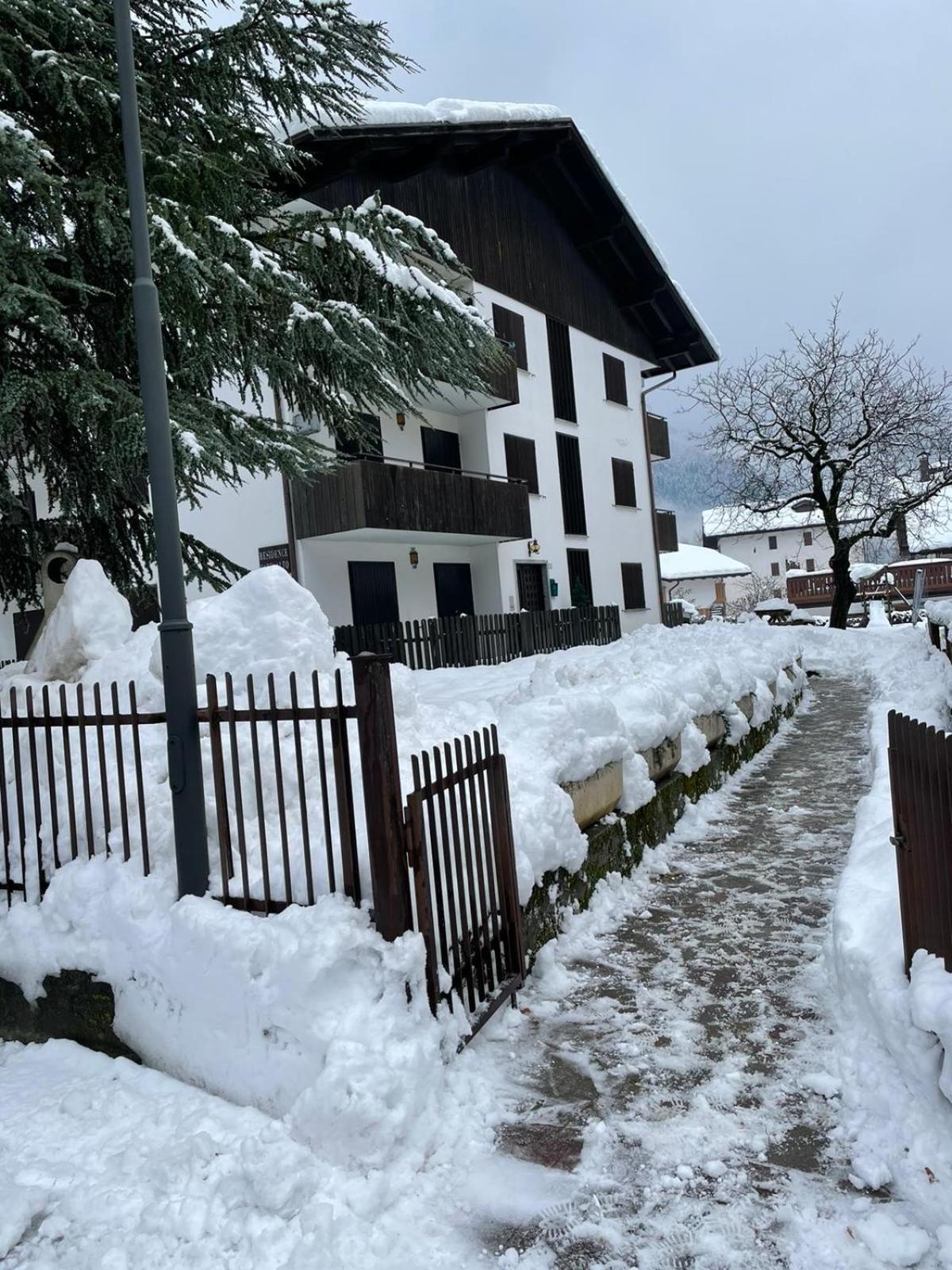 Care Alto Διαμέρισμα Carisolo Εξωτερικό φωτογραφία